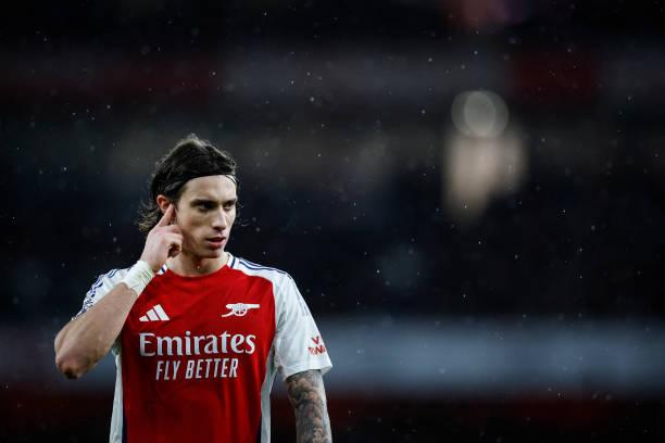 Real Madrid inquire about Arsenal's Riccardo Calafiori